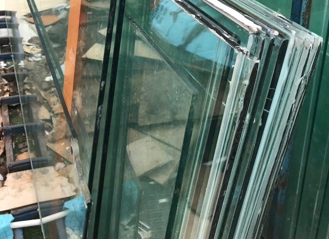 Top 3 địa chỉ thu mua kính cường lực cũ TPHCM
