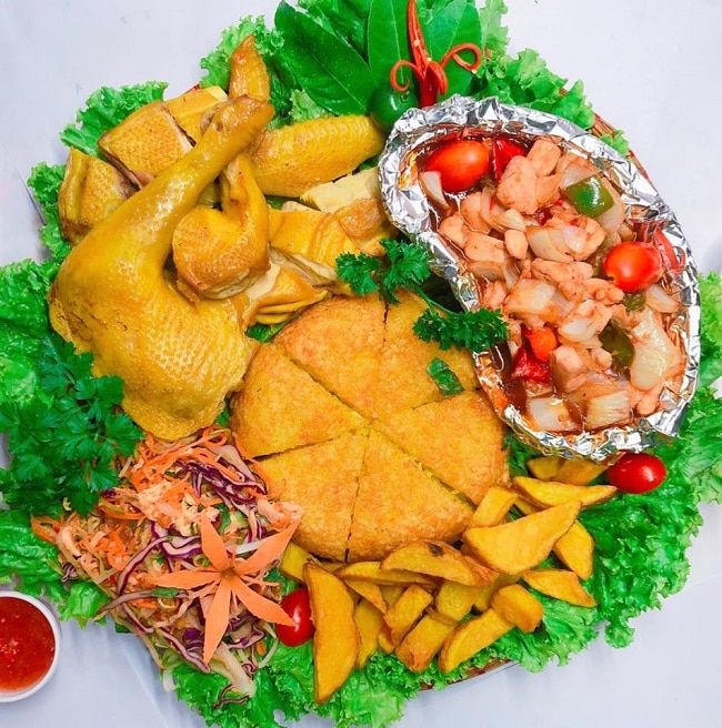 Top 6 quán ăn có món gà lên mâm ngon nhất TPHCM